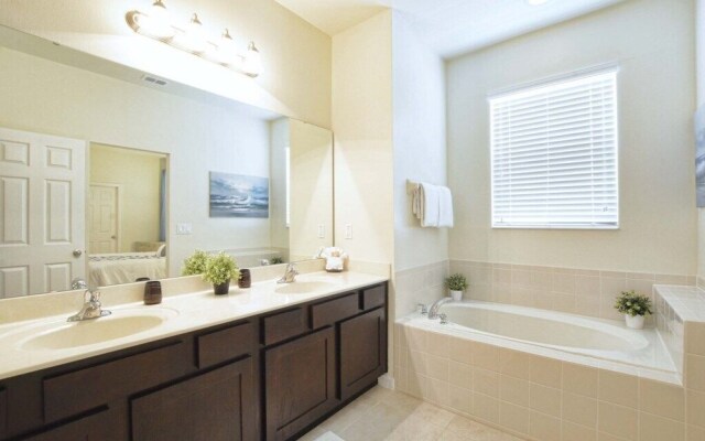 Veranda Palms- 5 Bedroom Pool Home- 1703VP