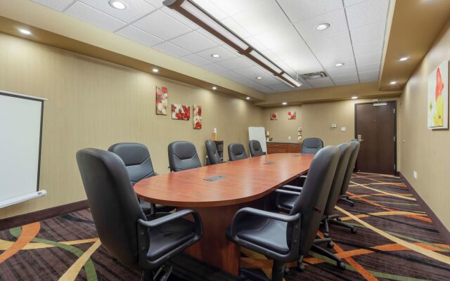 Best Western Plus Fox Creek