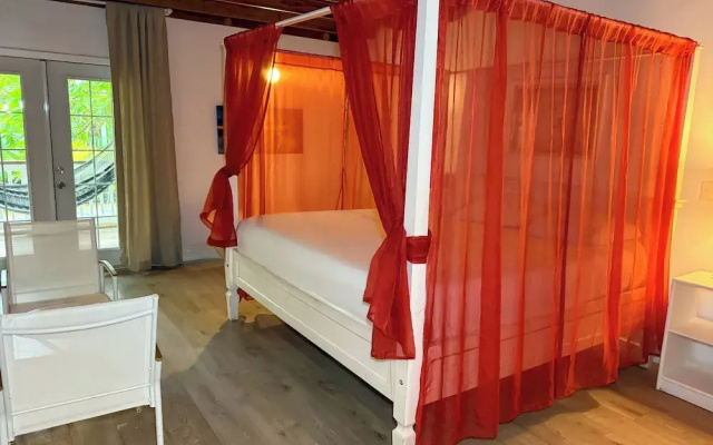Henry Morgan Resort - All Inclusive