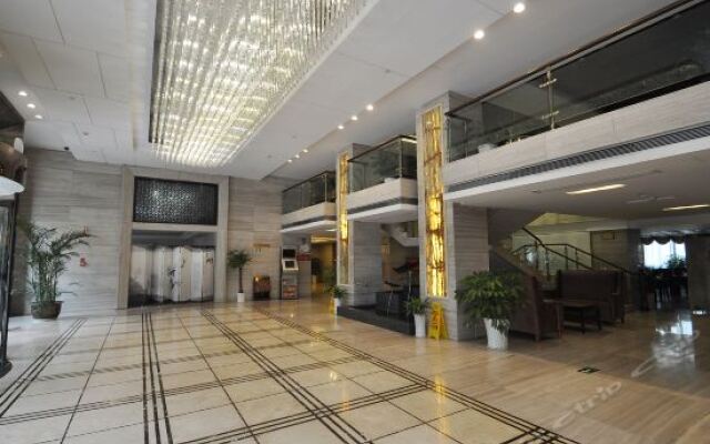 Magnolia Hotel (Xiangshan Wanda Plaza Passenger Transport Center)