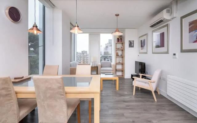 Chic & Stylish 2Bed in Heart of London