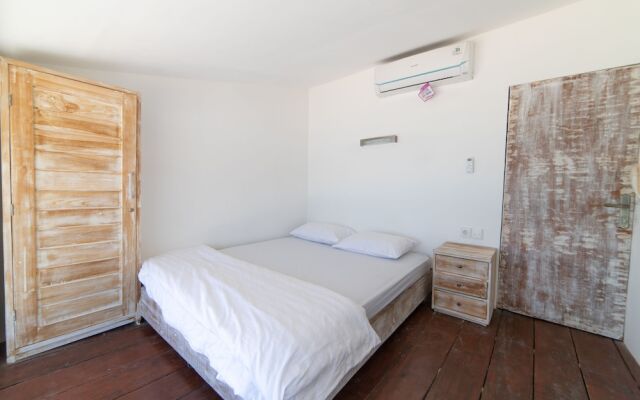 Jimbaran Balangan Beachfront Rooms