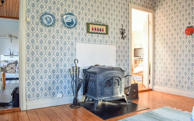 Awesome Home in Löttorp With 3 Bedrooms