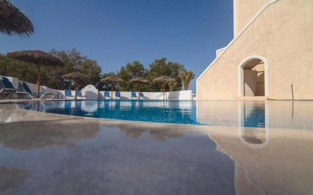 Porto Villa Hotel