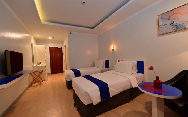 T Shine Resort and Spa