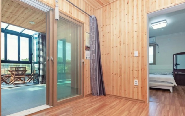 Daebudo W Eden Pension