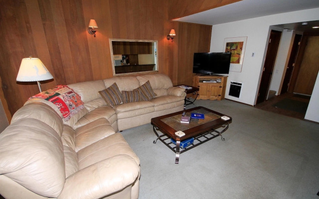 Mammoth Mountain Reservations Condo Collection