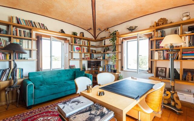 Rosa Estates The Farmhouse & Stables