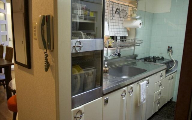 GUEST HOUSE TEN-ROKU - Hostel, Caters to Women