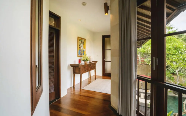 Villa Pulung Jimbaran by Nakula
