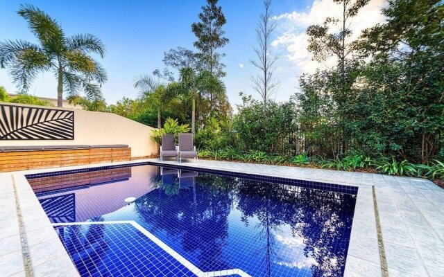 Bayhill Manor in Sanctuary Cove