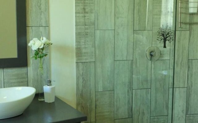 Anchorage Inn Guesthouse