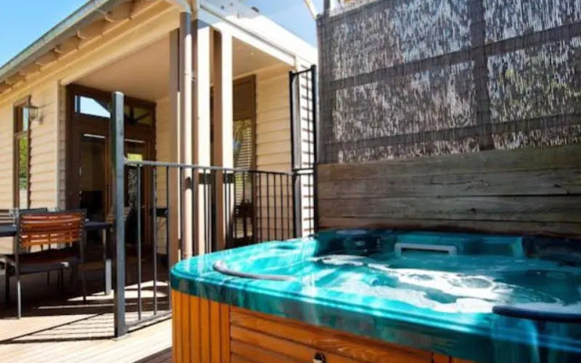 Apple Tree Cottage - Hepburn Springs