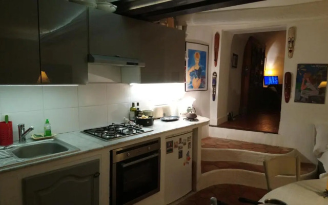 Dans village médiéval piétonnier, Suite exécutive vue mer exceptionnelle