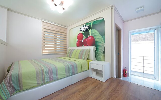 Yeongdeok Etermo Pension