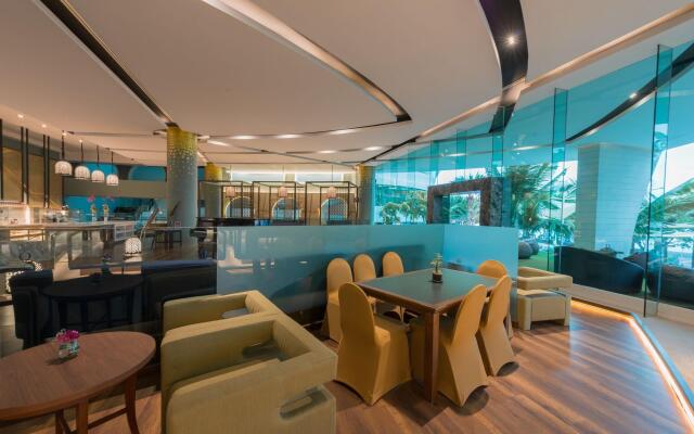 A-One The Royal Cruise Hotel Pattaya