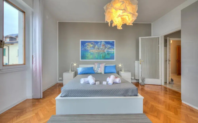 Apartment Sole With Fantastic Lake View