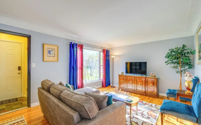 Charming Home - 4 Mi to Euclid Creek Reservation