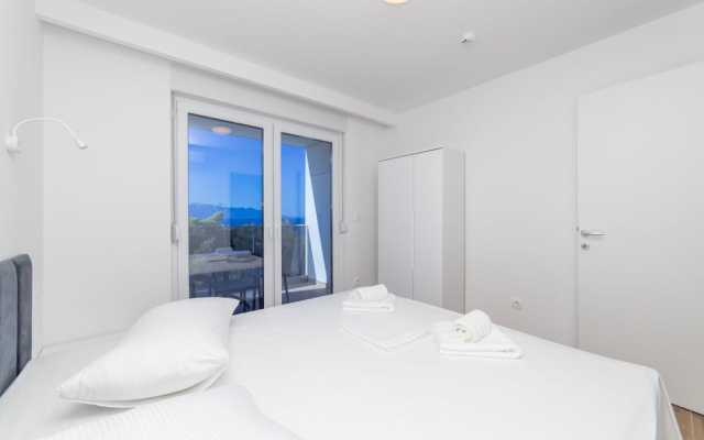 Altiora Prestige Residence 202