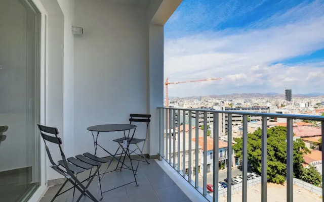 74 Prokymea- Steps From the Sea, Downtown, Balcony