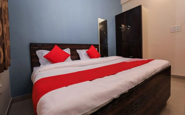 OYO 14911 New Airport Residency