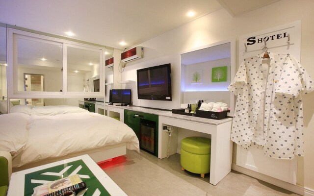 Yangpyeong Show Hotel