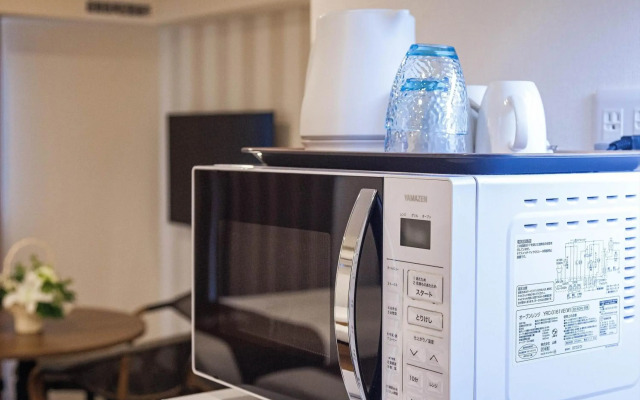 Living Inn Asahibashiekimae Premier