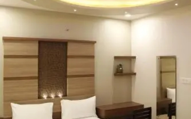 FabHotel Vipra Enclave