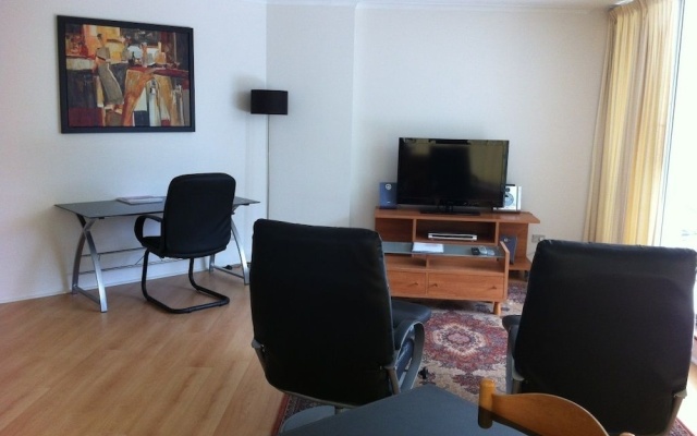 Spring Hill Centrepoint – Guest Rooms – Brisbane