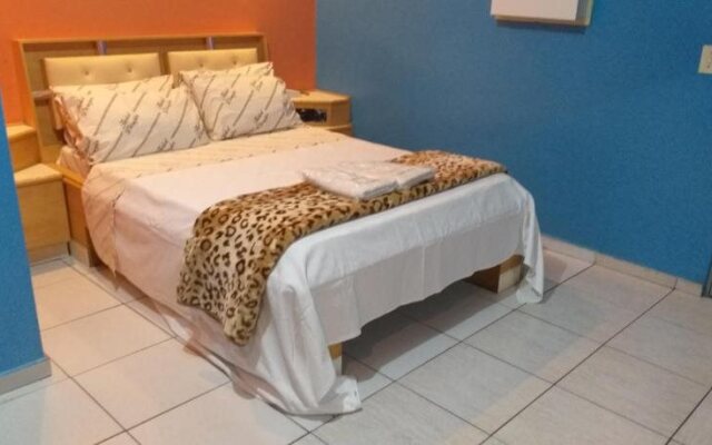 Gold Star Hotel