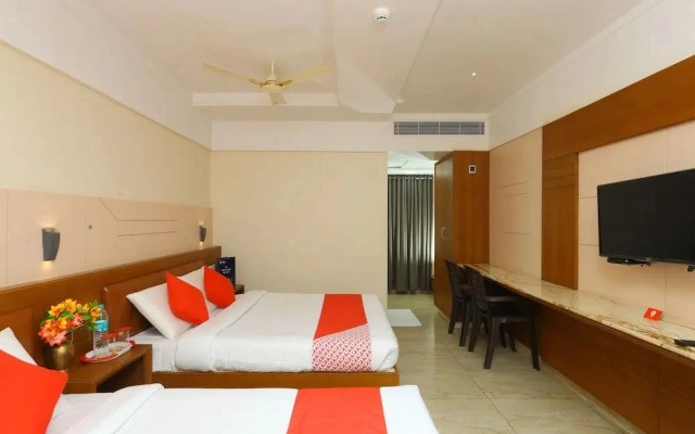 Padmavathi By OYO Rooms