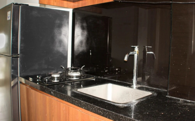 Cozy Stay And Elegant 2Br At Patraland Urbano Apartment