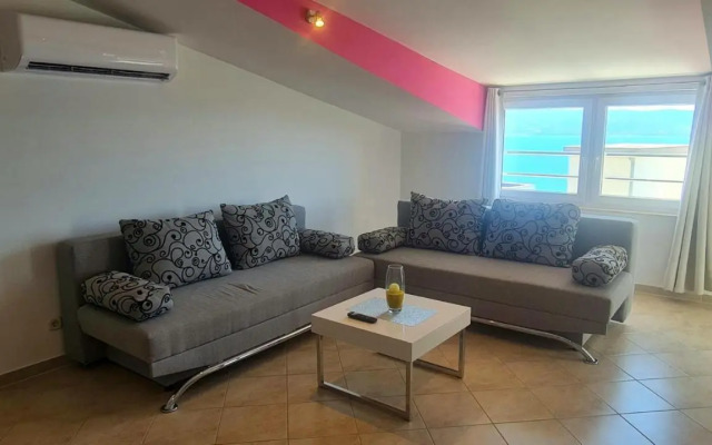 Apartment Ante