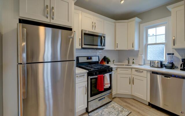 Spacious 2bd/1ba | Free Parking | 3D TOUR