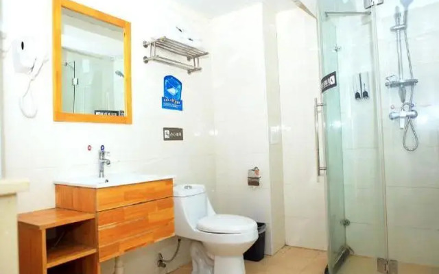 7 Days Beijing Airport North Line Future Technology City Branch