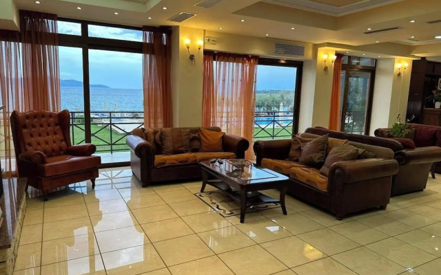 Europa Beach Hotel