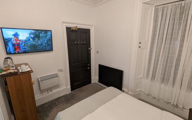 Cambeth Lodge Guesthouse