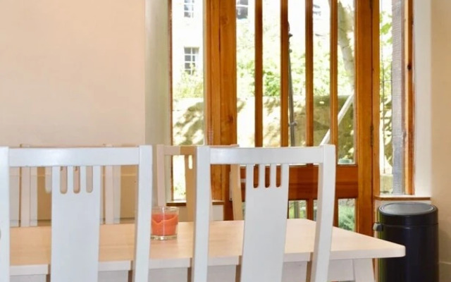 3 Bedroom Flat in Marchmont
