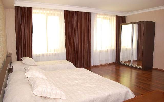 Xudaferin Hotel