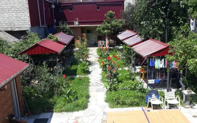 Hostel House 293