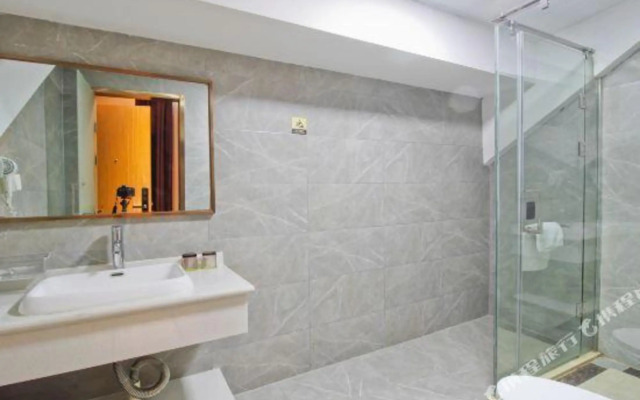 Langting chain hotel (Jiaqiao store, Changjiang West Road, Hefei)