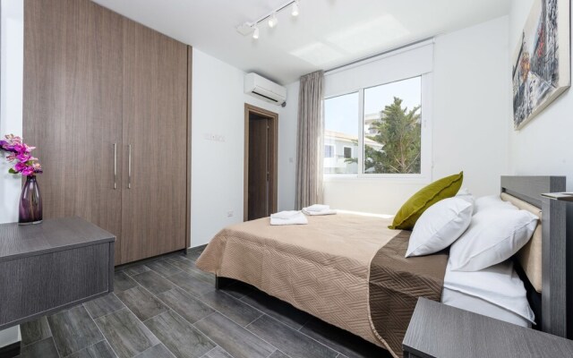 Green Bay Villa No 15