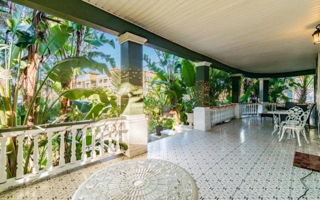 Manatee Palms B&B