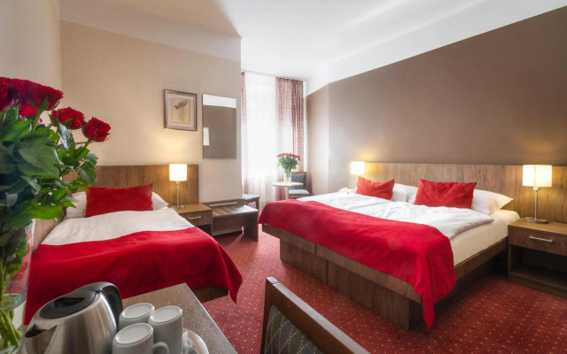 Hotel Harmony