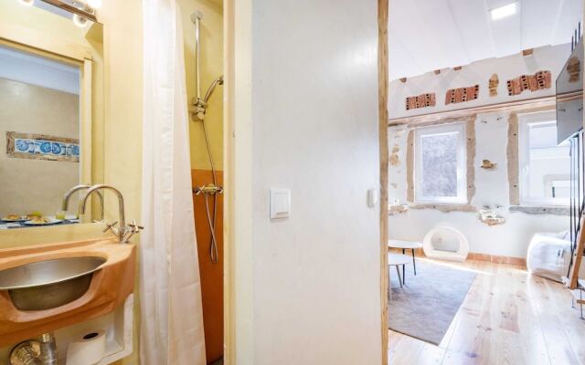 Local and modern duplex