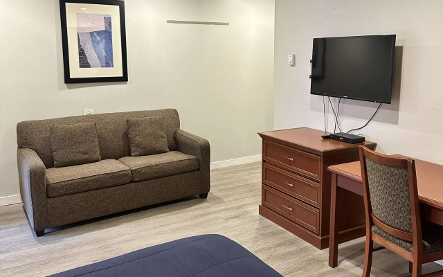 Travelodge by Wyndham Langley