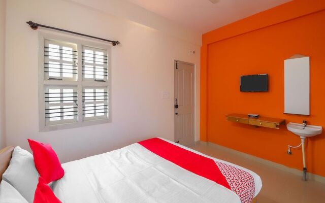OYO 17057 Narayani Residency