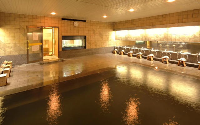 Nagoya Crown Hotel