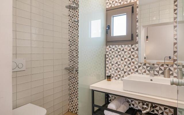 Elafonisi Resort by Kalomirakis Family