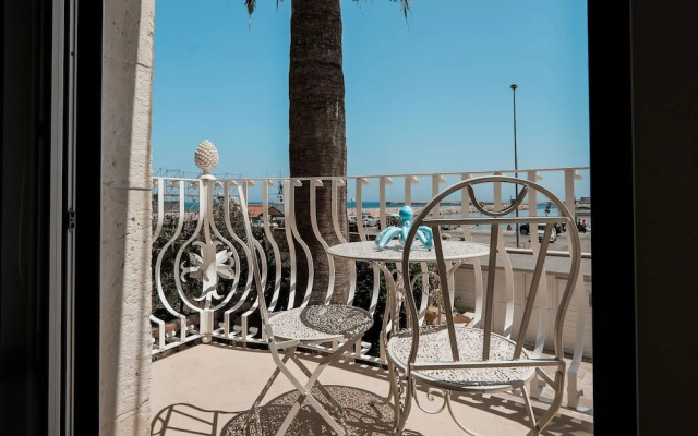 Marina Homes Deluxe 2